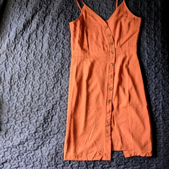 2/$25 QED London Salmon Coloured Dress - Picture 1 of 2